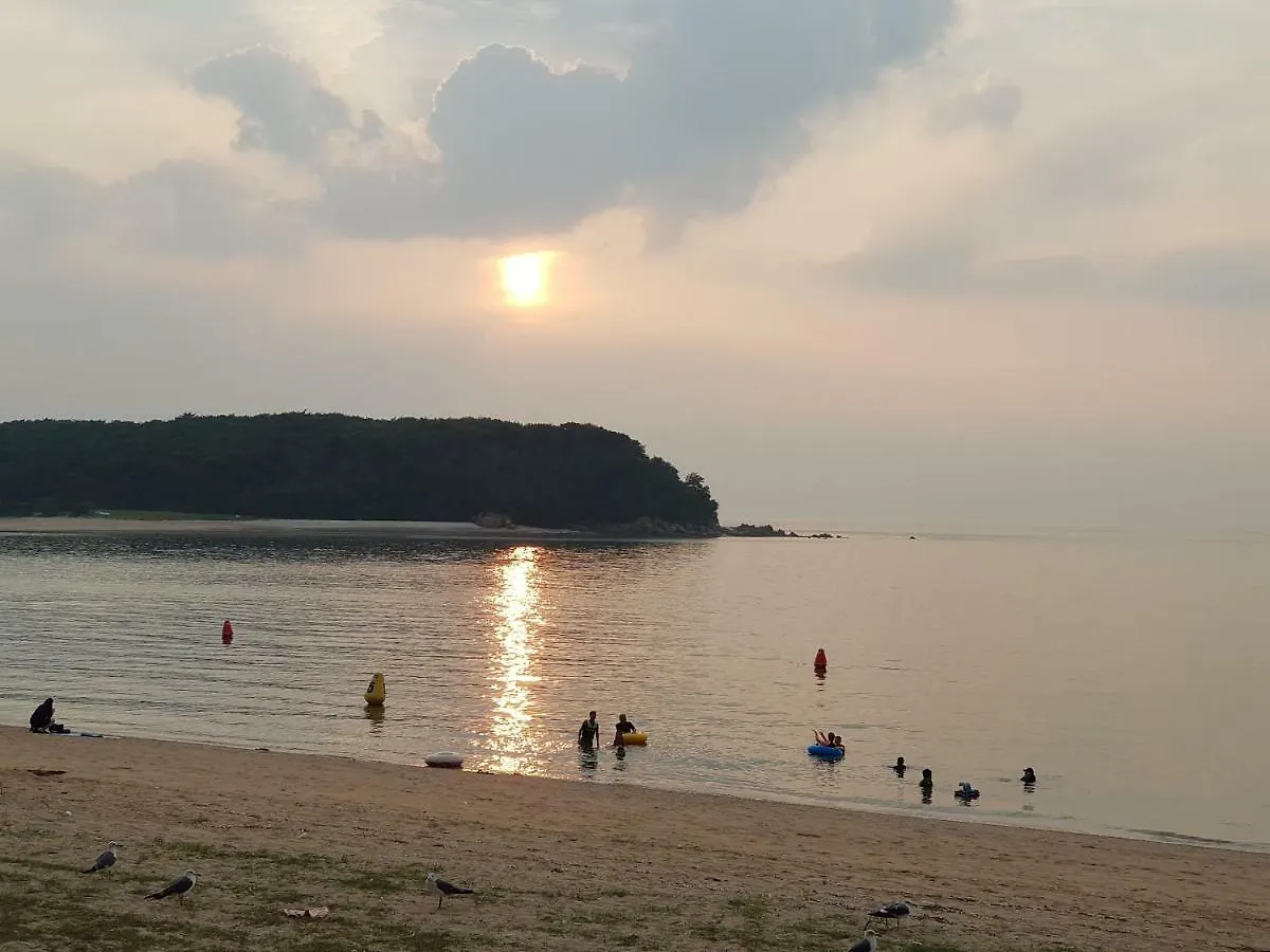 We Home Guesthouse Incheon 3*,