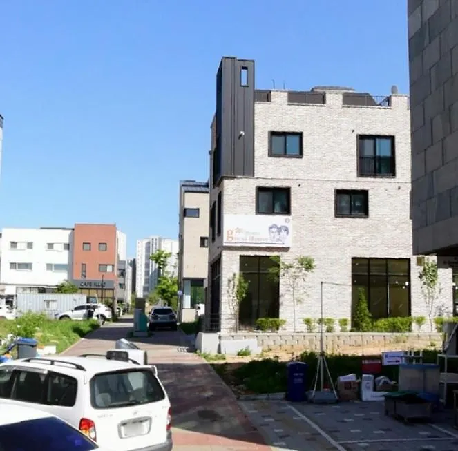 We Home Guesthouse Incheon Wisma tamu