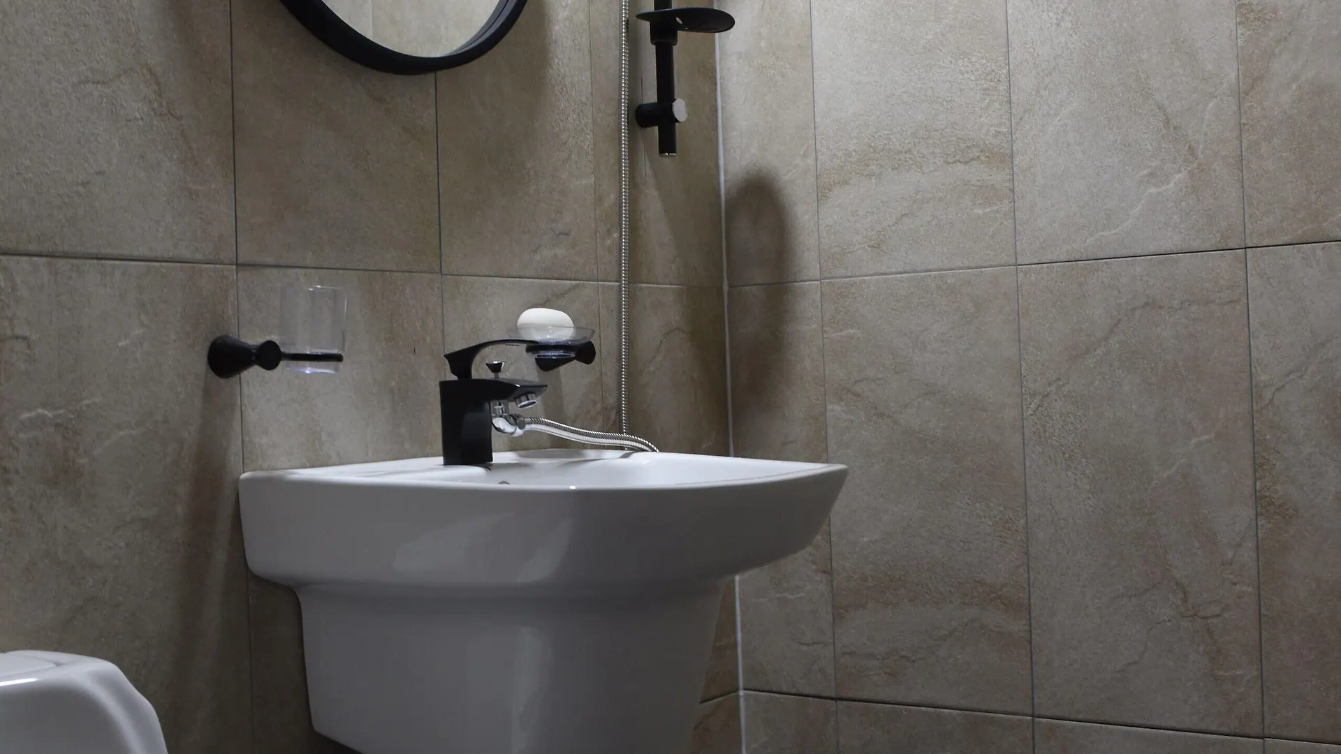 We Home Guesthouse Incheon 3*,